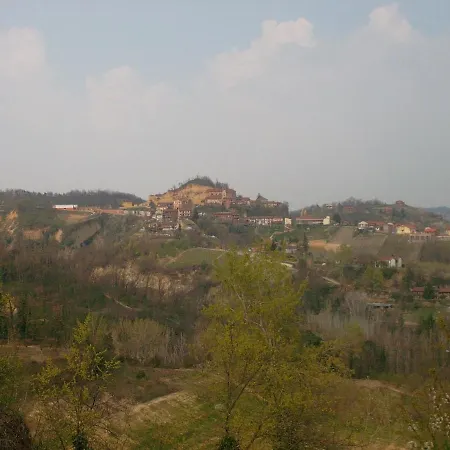 Affittacamere Ca' Del Crutin Monteu Roero